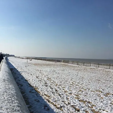 Otel Restaurant L'atelier Des Cousins Châtelaillon-Plage