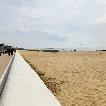 Hotel Restaurant L'atelier Des Cousins