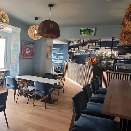 Restaurant L'atelier Des Cousins Hotel