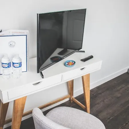 Restaurant L'atelier Des Cousins מלון 2*