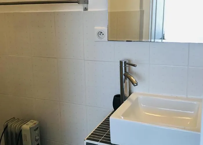 Hotel Restaurant L'atelier Des Cousins 2*