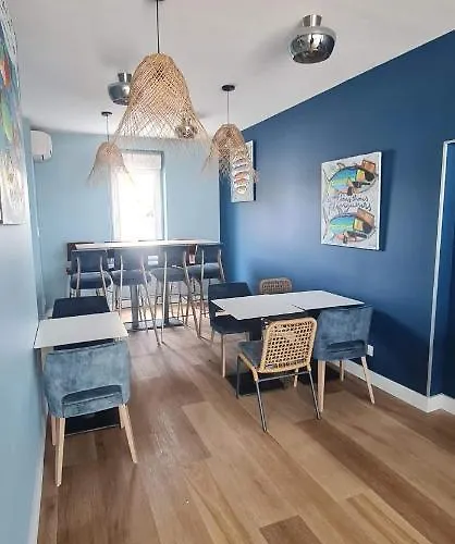 Hotel Restaurant L'atelier Des Cousins Chatelaillon-Plage